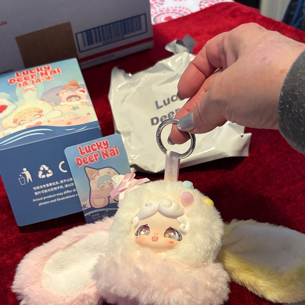 Lucky Deer Nai Plush Keychain new marshmallow; smells amazing w/card box bag